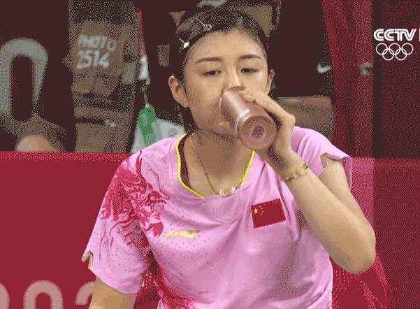 乒乓球女單冠軍陳夢(mèng)